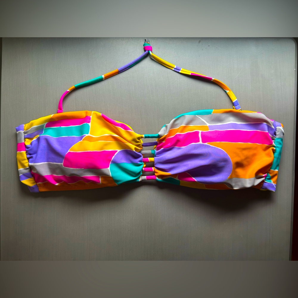 Raisins Bandeau Bikini Top